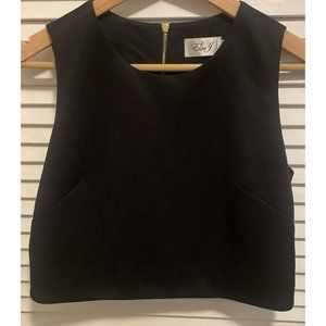 Eliza J Black Sleeveless Crop Top with Gold Zipper Size 4